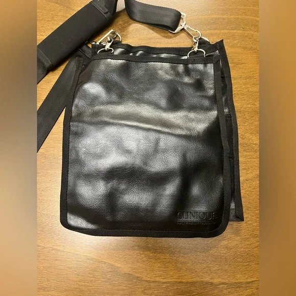 Sold*** Clinique BRUSH BELT makeup brush holder faux leather black (0393) - Picture 4 of 11